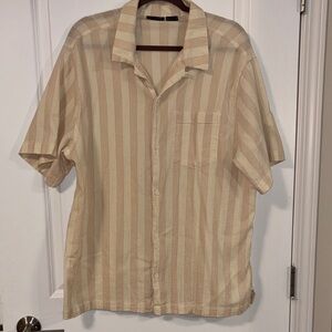 Men's Short Sleeve Button-Up Shirt in Pink Stripe